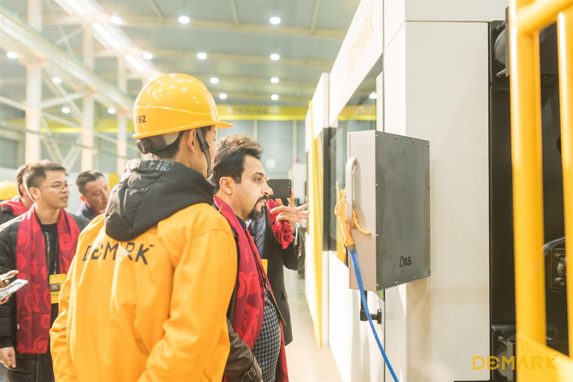 匠造启新程—尊龙人生就是博首页匠心十年全新启程